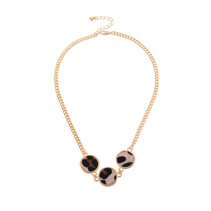 Polystyrene and 18K Gold-Plated Tri-Round Pendant Necklace, gold pendant necklace for women, detail close-up