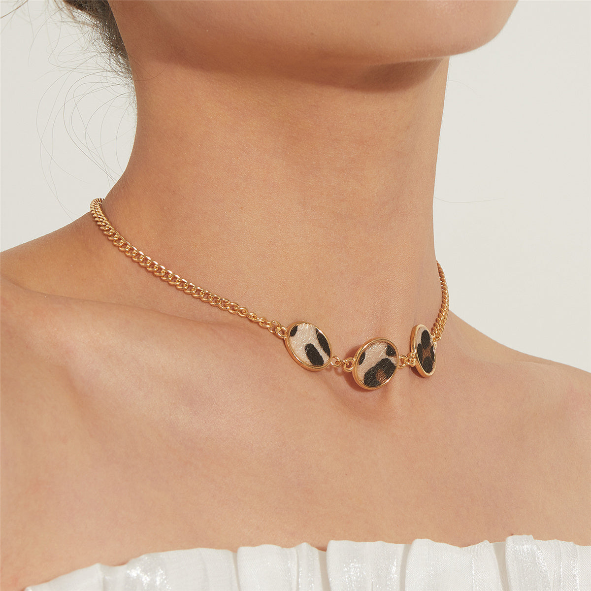 Polystyrene and 18K Gold-Plated Tri-Round Pendant Necklace, gold pendant necklace for women, front view