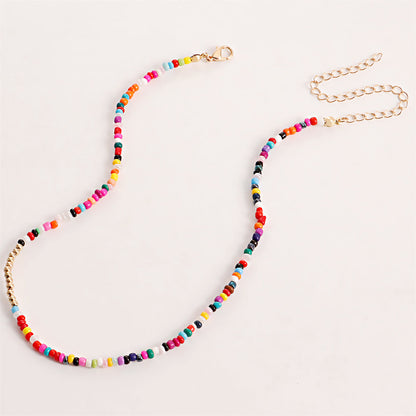 Multicolor Howlite and 18K Gold-Plated Beaded Choker, chunky gold choker necklace, elegant gift for her, detail close-up