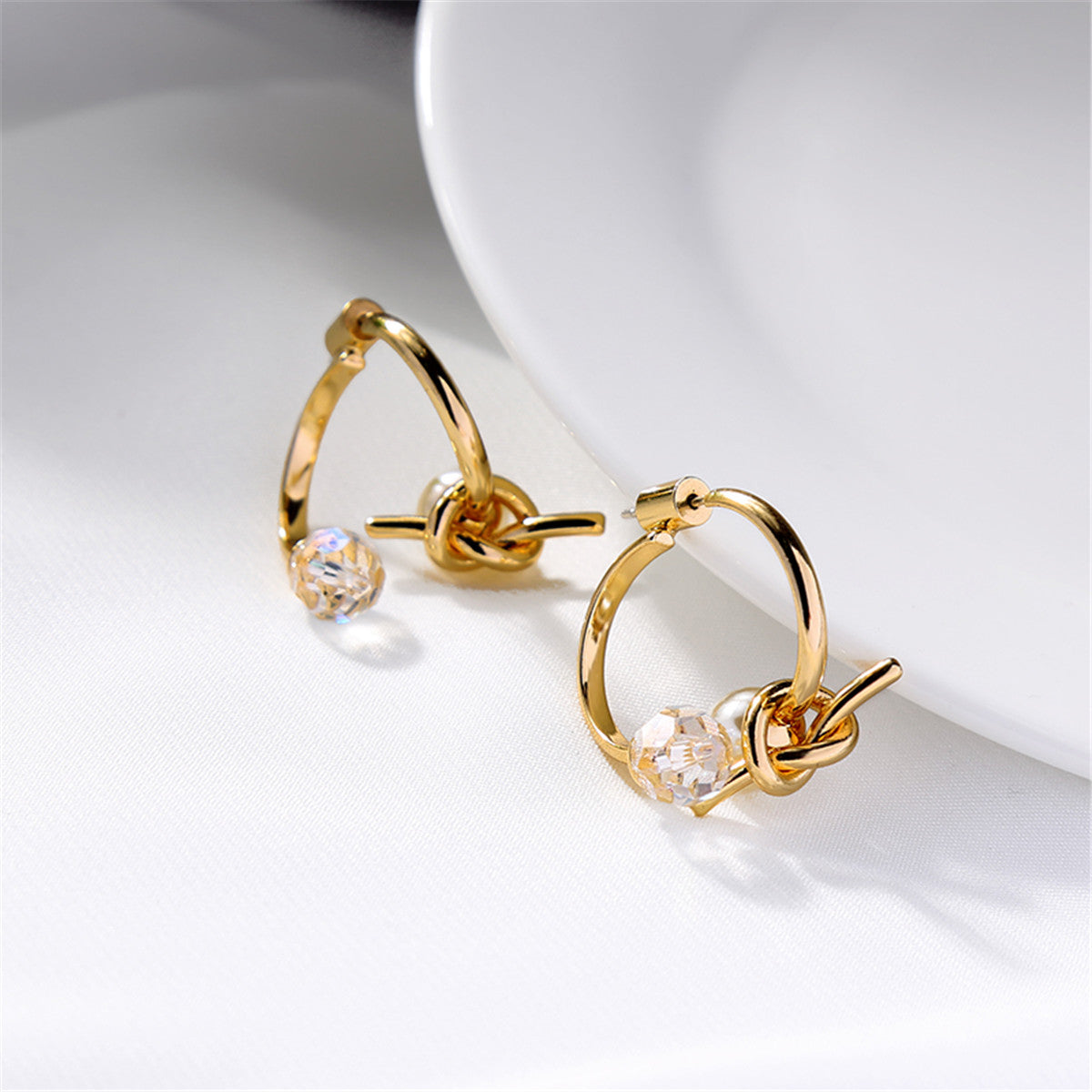 Pearl & Acrylic 18K Gold-Plated Knot Ear Jackets