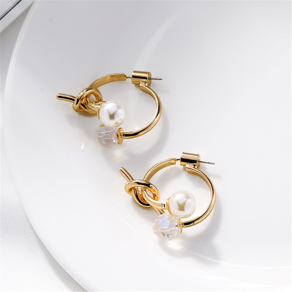 Pearl & Acrylic 18K Gold-Plated Knot Ear Jackets