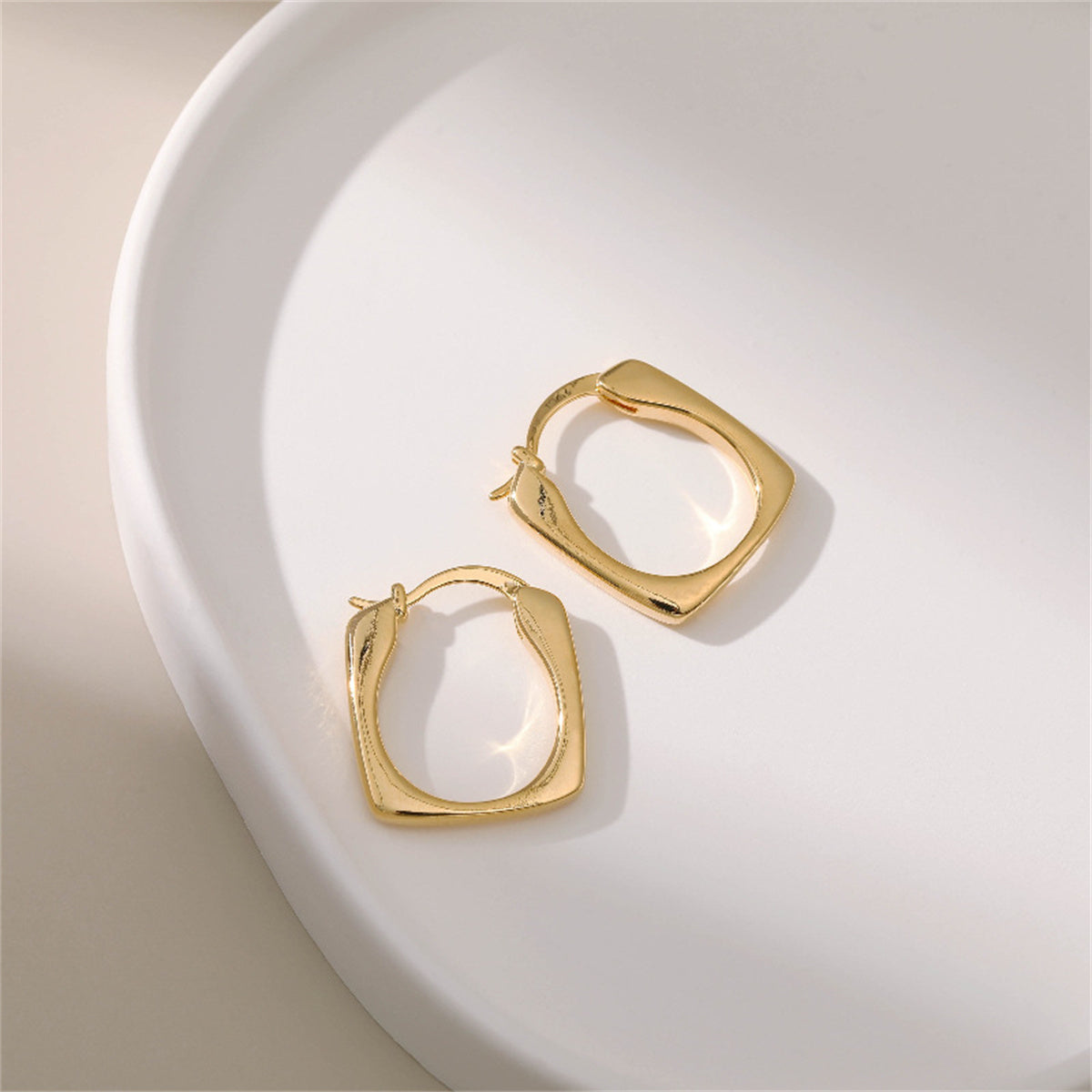 18K Gold-Plated Square Hoop Earrings, gold hoop earrings for women, dainty minimalist design, detail close-up